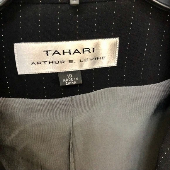 TAHARI suit jacket - Picture 2 of 8